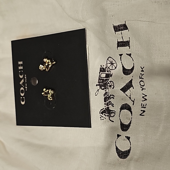 COACH Horse & Carriage Earrings NWT - Picture 4 of 4